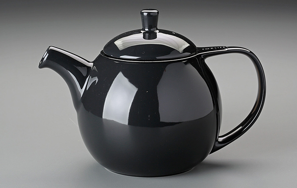 Theepot Le Creuset Kersenrood Met Inox Theezeef 1L | Kookexpert Theepot Le Creuset Kersenrood Met Inox Theezeef 1L | Kookexpert